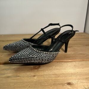 Azalea Wang SORREL BLACK SLINGBACK KITTEN PUMP Embellished Pump Size 7.5 New!